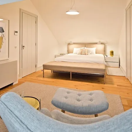 Penthouse With River View - Baixa Alfama Lisbona