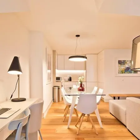 Penthouse With River View - Baixa Alfama Lisbona